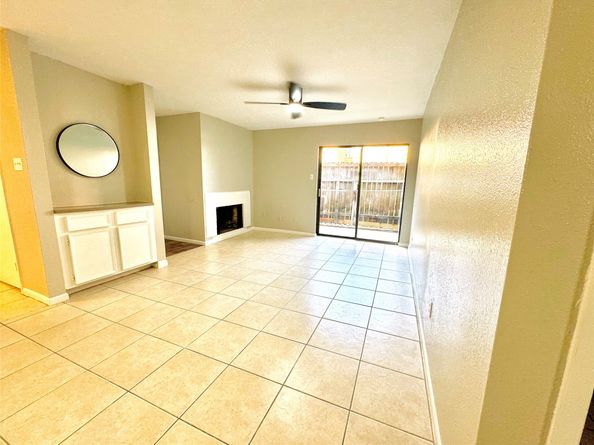 9090 S Braeswood Boulevard 47, Houston TX 77074