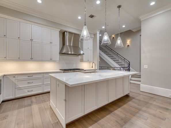 1913 Revere Street, Houston TX 77019