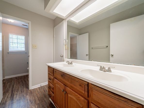 4903 Kleinfields Court, Houston TX 77066