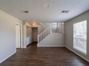 4903 Kleinfields Court, Houston TX 77066