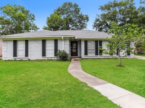 12815 Westleigh Drive, Houston TX 77077