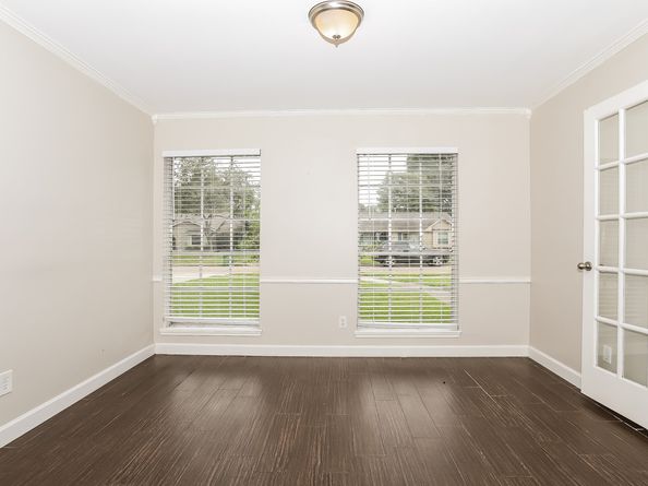 12815 Westleigh Drive, Houston TX 77077