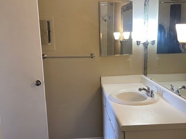 8515 Hearth Drive 36, Houston TX 77054