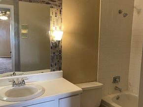 8515 Hearth Drive 36, Houston TX 77054