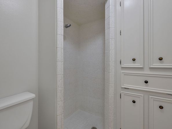 1939 Shadow Rock Drive, Houston TX 77339
