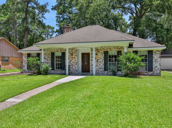 1939 Shadow Rock Drive, Houston TX 77339