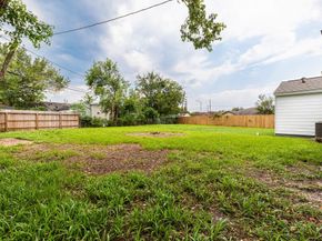 9529 Fairland Drive, Houston TX 77051