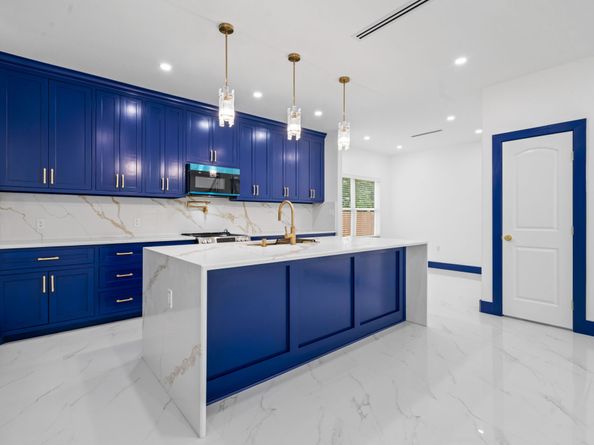 7831 Sandy Street, Houston TX 77028