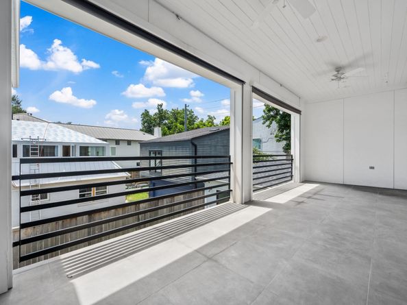 2320 Bartlett Street, Houston TX 77098