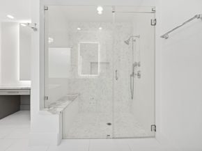 2320 Bartlett Street, Houston TX 77098