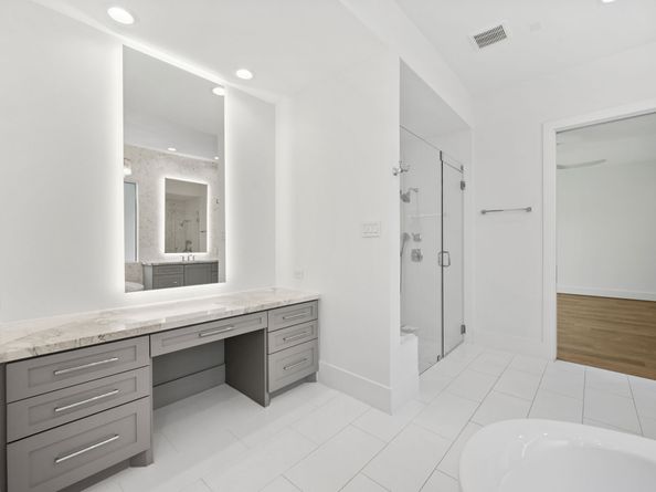 2320 Bartlett Street, Houston TX 77098