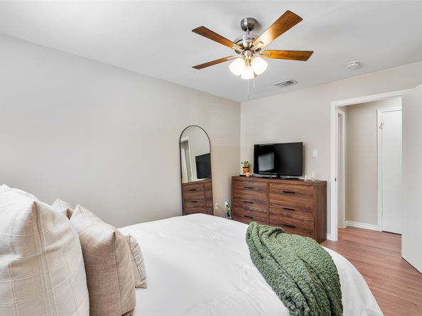 3500 Tangle Brush Drive 152, The Woodlands TX 77381