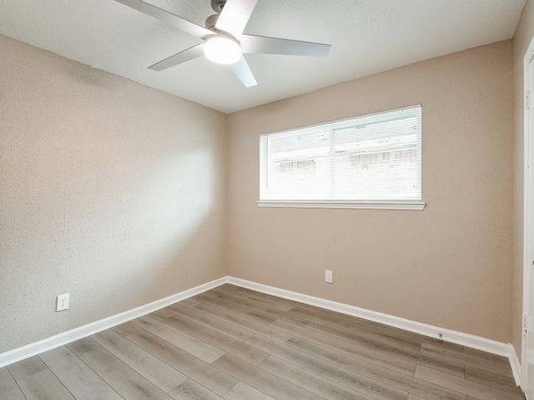 9614 Bean Street, Houston TX 77078