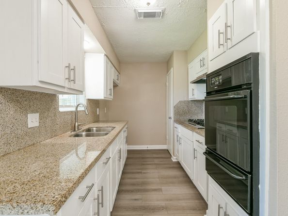 9614 Bean Street, Houston TX 77078