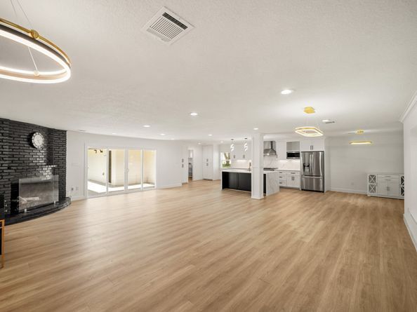 4302 Wigton Drive, Houston TX 77096