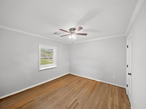 4302 Wigton Drive, Houston TX 77096