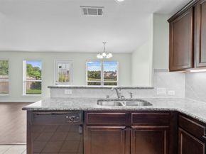 2213 Ivy Wall Drive, Conroe TX 77301