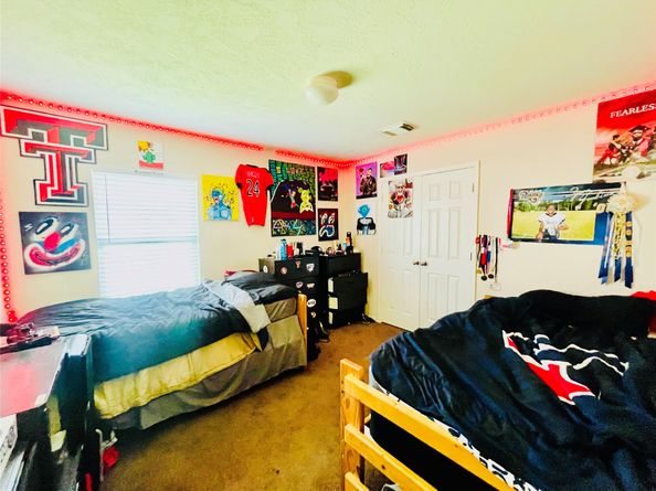 5018 Mossy Bridge Drive, Spring TX 77379