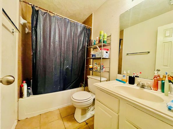 5018 Mossy Bridge Drive, Spring TX 77379