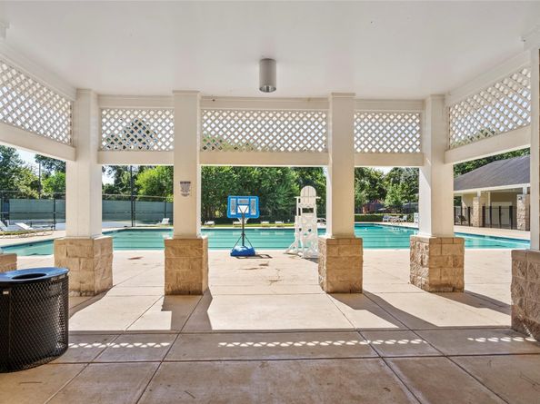 4103 Oak Blossom Court, Houston TX 77059