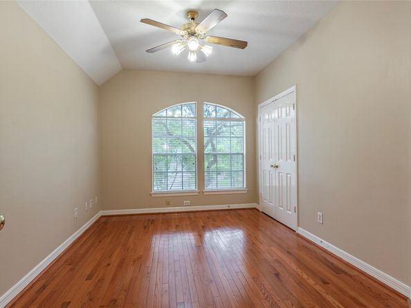 4103 Oak Blossom Court, Houston TX 77059
