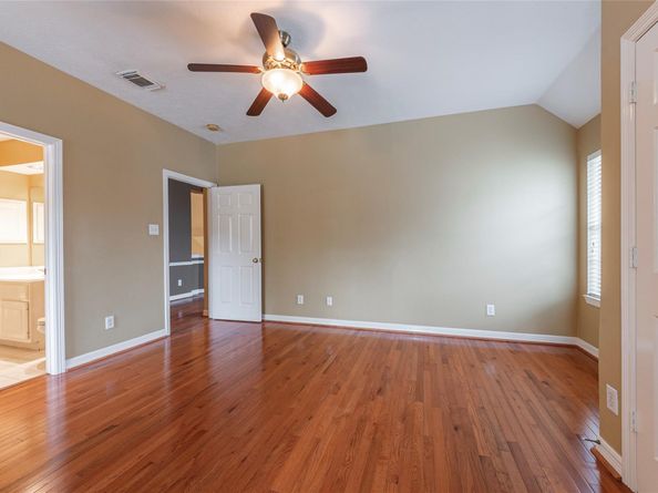 4103 Oak Blossom Court, Houston TX 77059