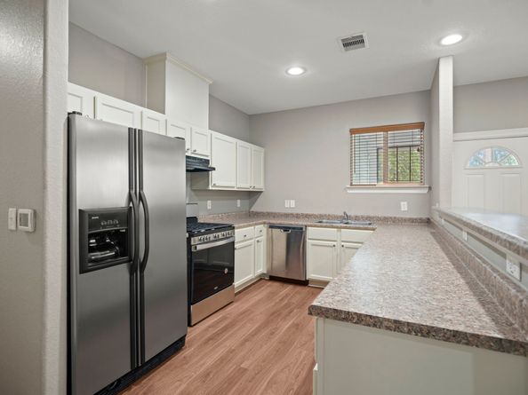 5215 Kingsbury Street, Houston TX 77021