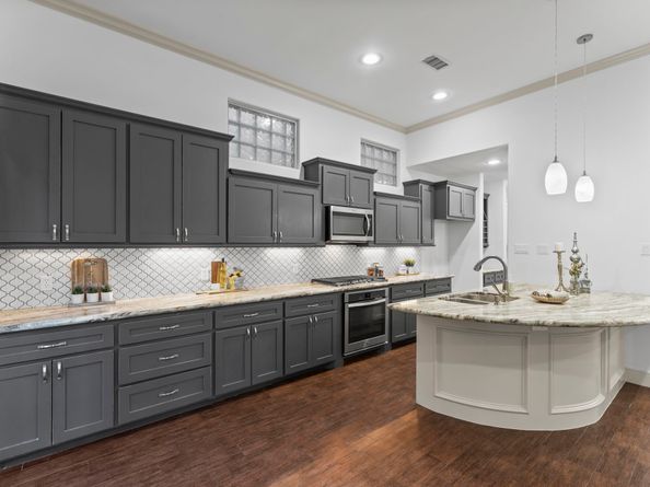 10 Jarvis Row Circle, The Woodlands TX 77380