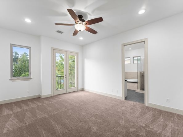 10 Jarvis Row Circle, The Woodlands TX 77380