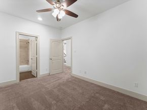 10 Jarvis Row Circle, The Woodlands TX 77380