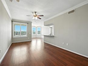 7575 Kirby Drive 2204, Houston TX 77030