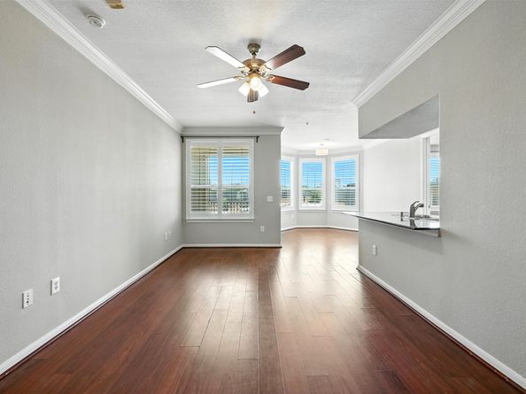7575 Kirby Drive 2204, Houston TX 77030