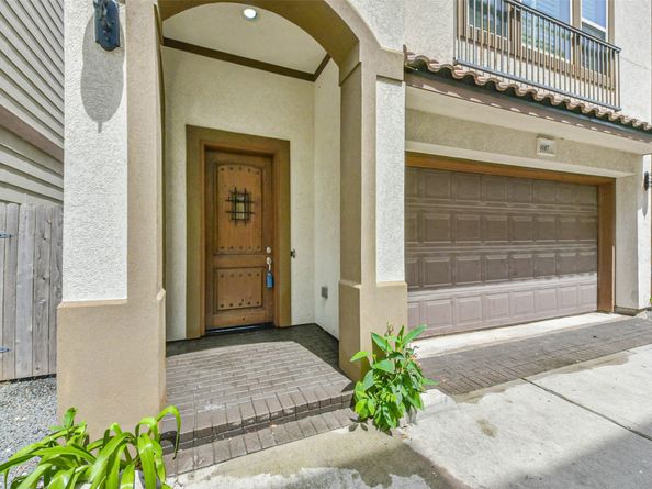 6107 Stillman Street, Houston TX 77007