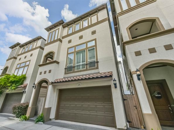 6107 Stillman Street, Houston TX 77007