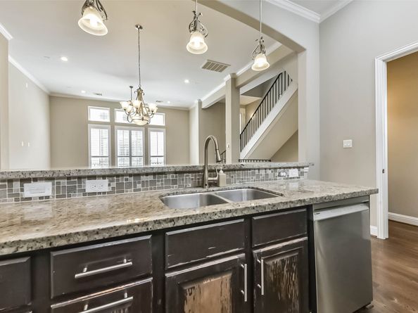 6107 Stillman Street, Houston TX 77007