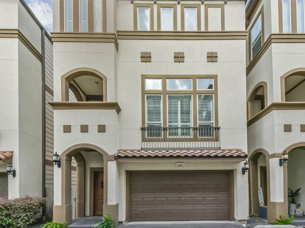 6107 Stillman Street, Houston TX 77007