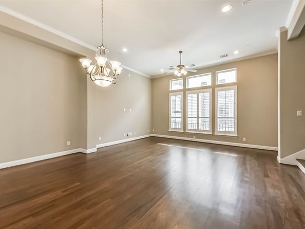 6107 Stillman Street, Houston TX 77007