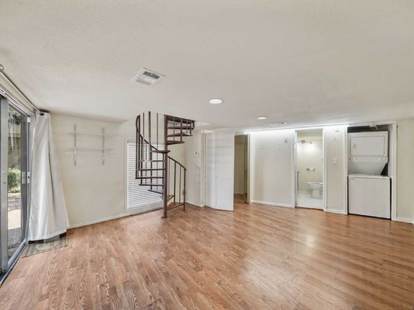 4723 Aftonshire Drive 15, Houston TX 77027