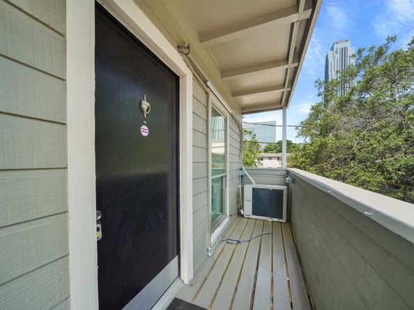 4723 Aftonshire Drive 15, Houston TX 77027