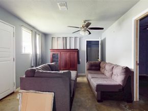 415 Briarcliff Drive, Houston TX 77076