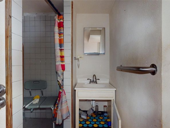 415 Briarcliff Drive, Houston TX 77076