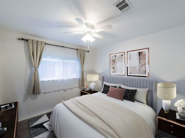 8526 Greenleaf Lake Drive, Houston TX 77095