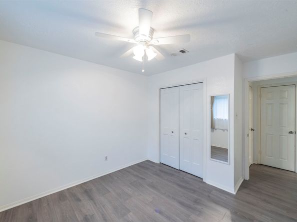 8526 Greenleaf Lake Drive, Houston TX 77095