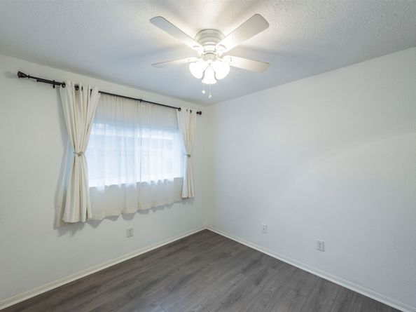 8526 Greenleaf Lake Drive, Houston TX 77095