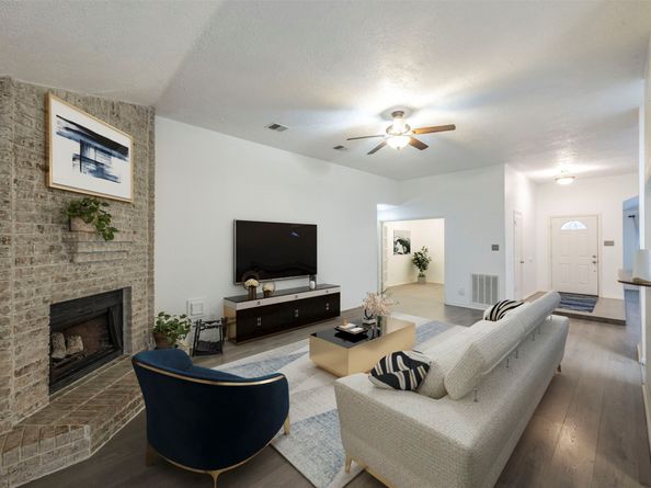 8526 Greenleaf Lake Drive, Houston TX 77095