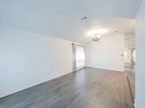 8526 Greenleaf Lake Drive, Houston TX 77095