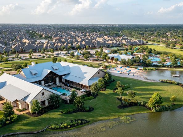19422 Meadow Lakes Drive, Cypress TX 77433