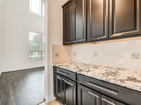 1820 Rocky Hills Drive, Conroe TX 77304