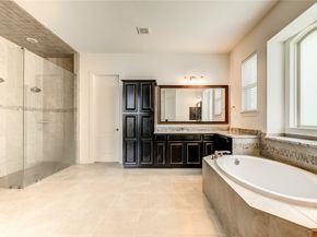 1820 Rocky Hills Drive, Conroe TX 77304