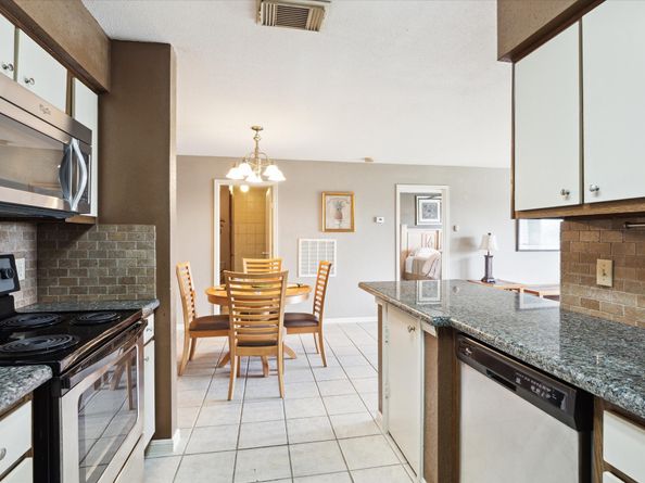 18617 Egret Bay Boulevard 308, Webster TX 77058